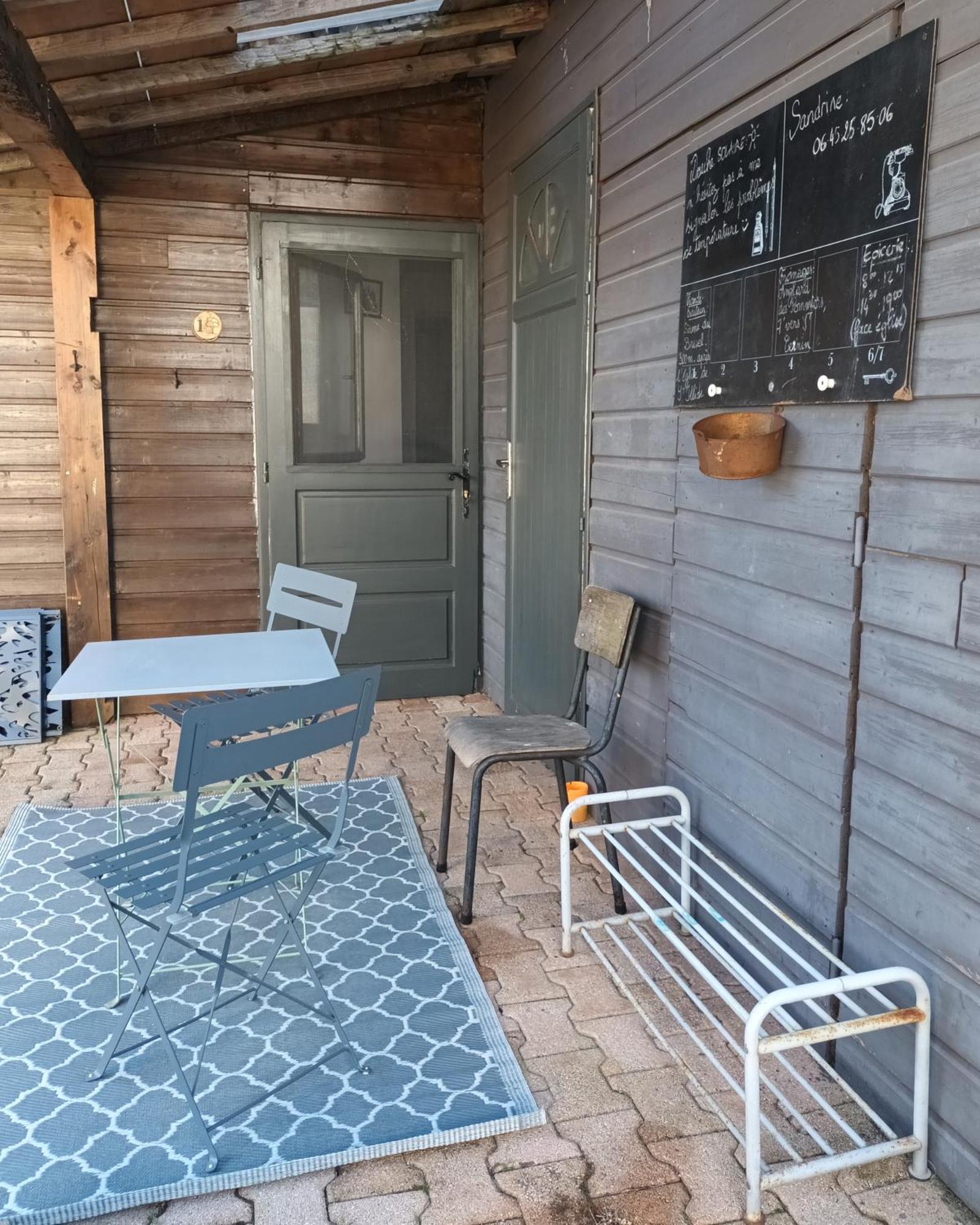 Le Miraillet, Chambre Hote Saint-Illide 외부 사진